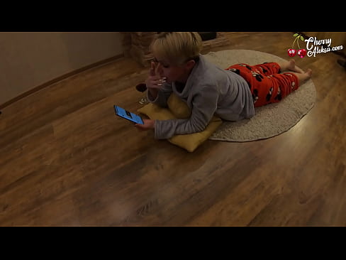 ❤️ La rossa boja xucla una polla enorme xucla i rebota sobre ella - Sexe anal ️❌  Sexe a nosaltres ca.porn-milf300.ru ️❤